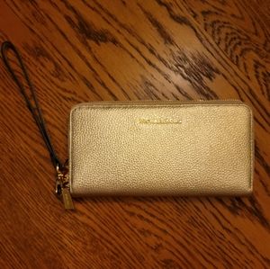 MICHAEL KORS Metallic Double-Zip Wallet